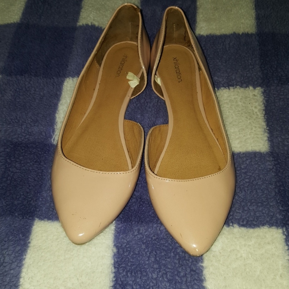 Nude flats